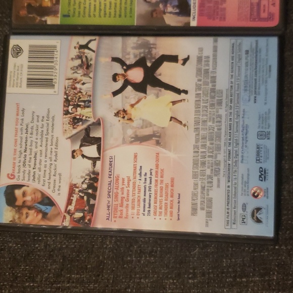 SALE‼️ DVD movie BUNDLE - Picture 2 of 3